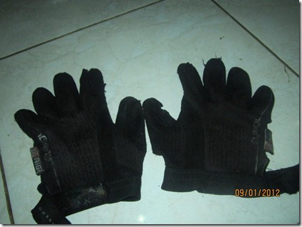 gloves pertamax7 017 (Medium)