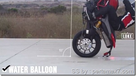ducati wheelie challenge ballon air