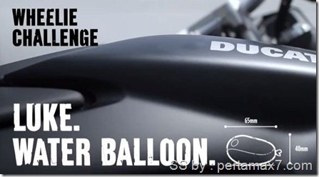 ducati wheelie challenge ballon kecil