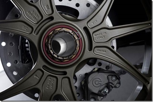 2014-Ducati-1199-Superleggera-studio-15-635x423