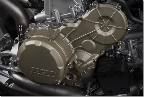 2014-Ducati-1199-Superleggera-studio-17-635x423