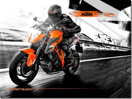 Wallpaper_1290_Superduke_Still_Orange_with_rider (Small)