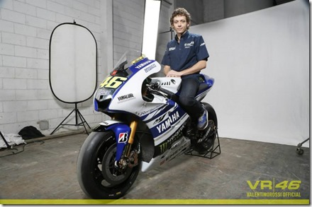 Yamaha YZF-M1 2014 Valentino Rossi 46 c