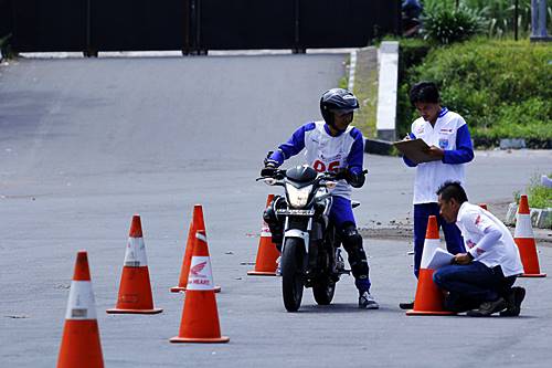 Astra Motor Jogja Gelar Kompetisi Safety Riding 1