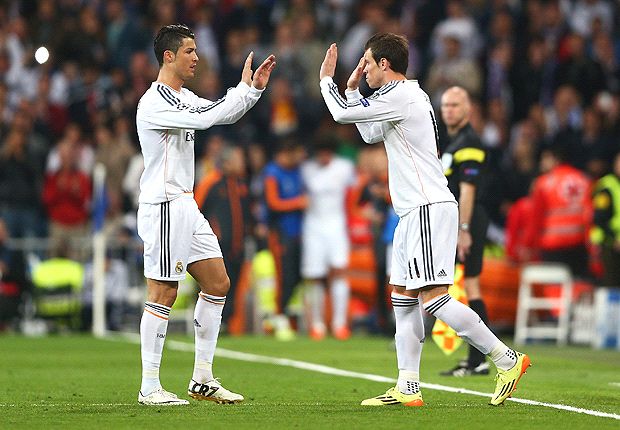 Gareth-Bale-CR7-Dua-Pemain-Terbaik-Dunia