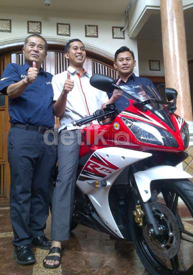 pemilik pertama yamaha YZF-R15 di Indonesia