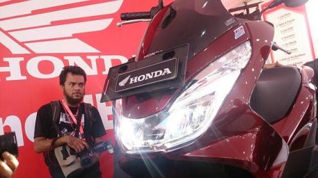headlamp led all new Honda PCX 150 2015 Indonesia