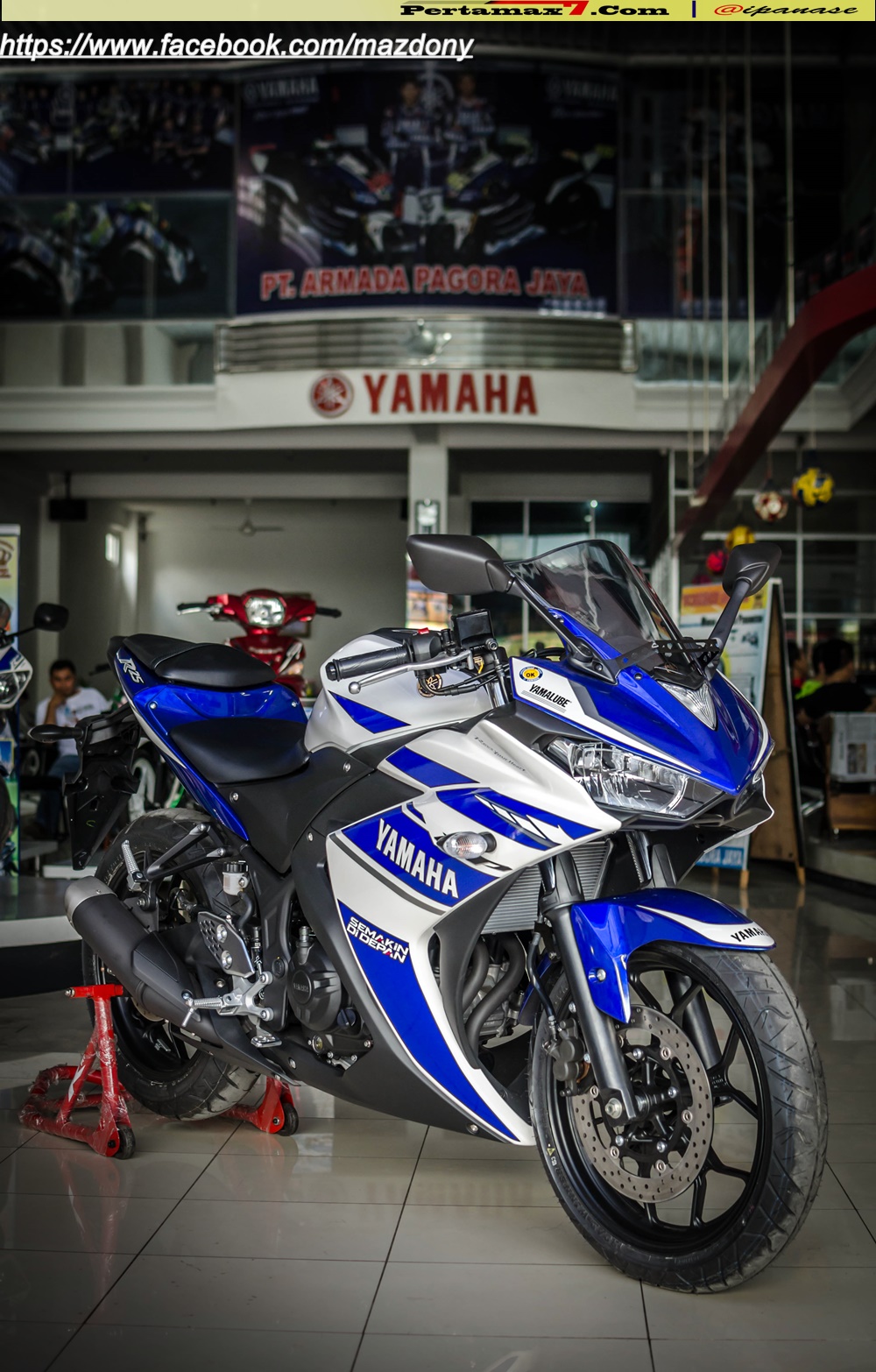 Yamaha YZF-R25 Blue pertamax7.com Indonesia 29