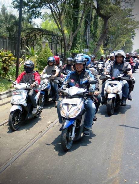 900 Bikers Honda Vario Ramaikan Solo dengan Kampanye Safety Riding 1