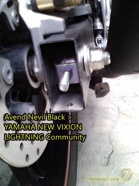 Setelan rantai Yamaha new Vixion patah karena ngawur 1