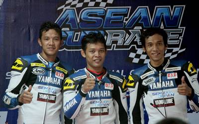 Podium Race ST250 Yamaha Asean Cup Race - Rey Ratukore -  Sudarmono - Sigit PD