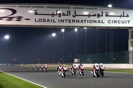 Runner Up ADC 2014 Pebalap AHM Kibarkan Merah Putih di Sirkuit Losail Qatar ADC Qatar 02
