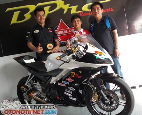 modifikasi Yamaha R15-Juara-Sunday-Race-BPro-Ilegal-Racing-6