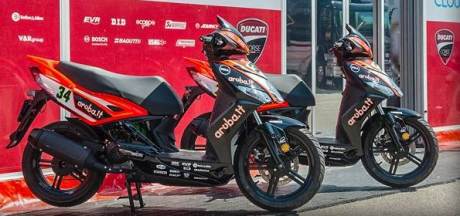 Kymco Agility R16 50 4T + become official scooter supplier to Ducati Corse in 2015 MotoGP and Superbike World Championships 1