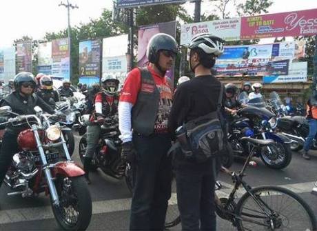 Aksi Pemberani Goweser hadang Mogeh di Jogja supaya tidak terobos lampu merah 21 pertamax7.com