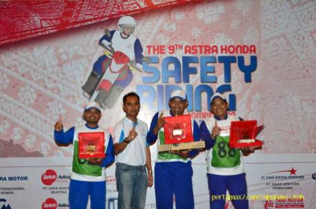Pemenang Astra Honda Safety Riding Instructor Competition 2015 di Palembang 05 Pertamax7.com