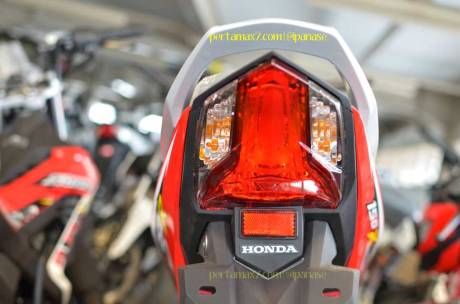 Wujud Detail Lampu Belakang new Honda Sonic 150R 02 Pertamax7.com