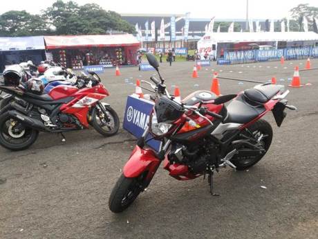 Yamaha Indonesia Ramaikan IIMS 2015 Bertabur Hadiah Ada Testride Yamaha MT-25 pertamax7.com