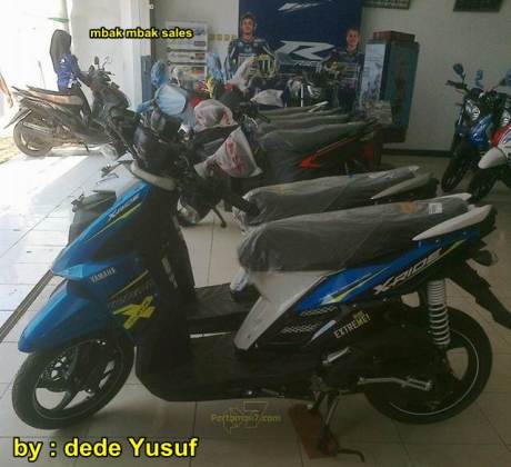 Ini Dia 4 Warna Dan Striping Baru Yamaha X Ride 115 Putih Biru