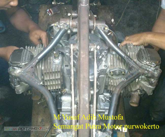 Modifikasi Honda Tiger jadi BOXER engine 400 cc Karya Semangat Putra Motor purwokerto 01 Pertamax7.com