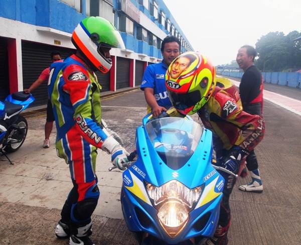 Juara Suzuki Indonesia Challenge Satria F150 berlatih dengan GSX-6000 dan GSX-R1000, dari bebek 150 cc siap loncat Tampil di Supersport 600 03 pertamax7.com