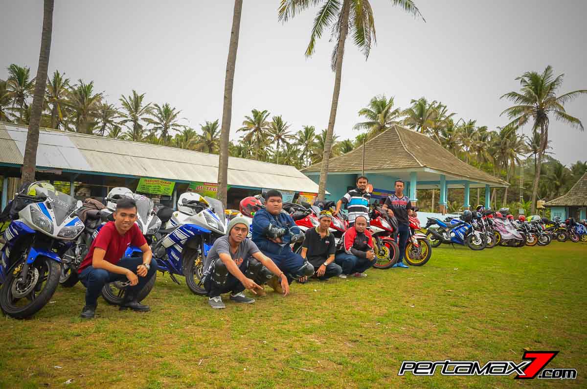Young Motor Wonogiri ajak Touring Sport Yamaha 2015 ke Pantai Srau Pacitan meriah euy pertamax7.com_-18